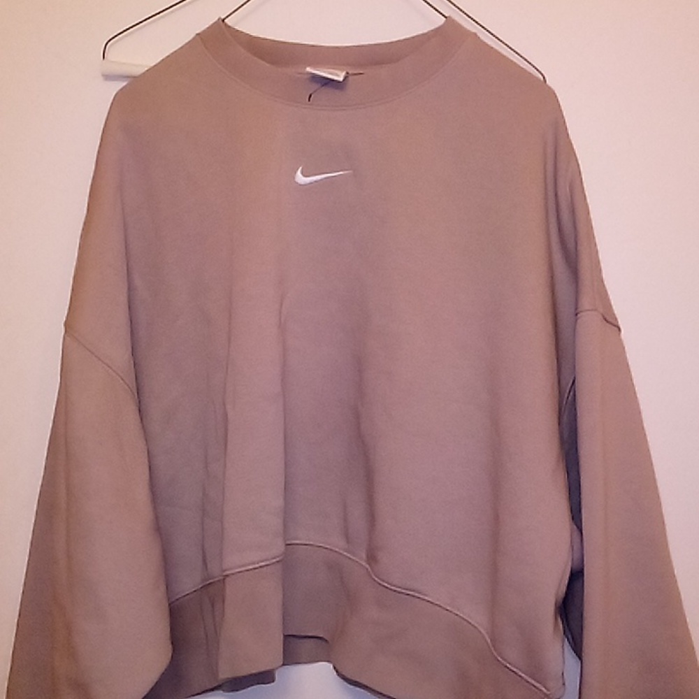 Nike sweater